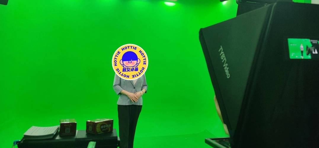 用绿幕制作短视频怎么做