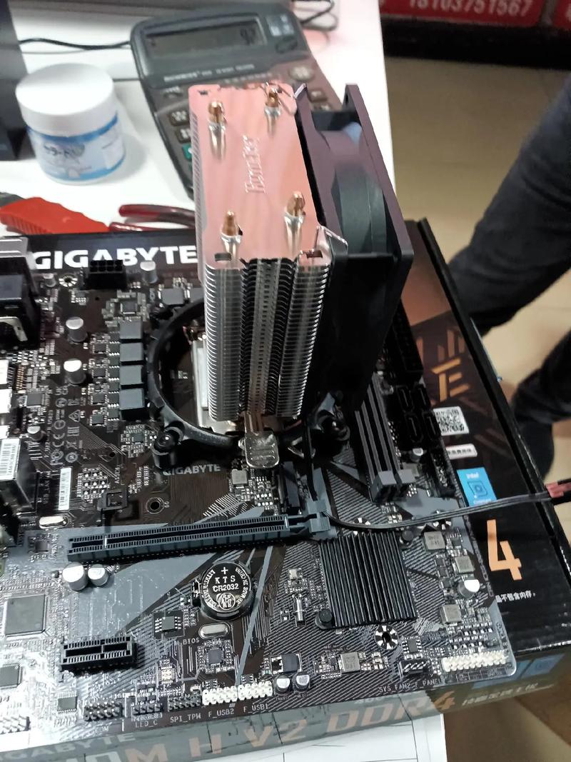 台机电脑如何组装视频教程