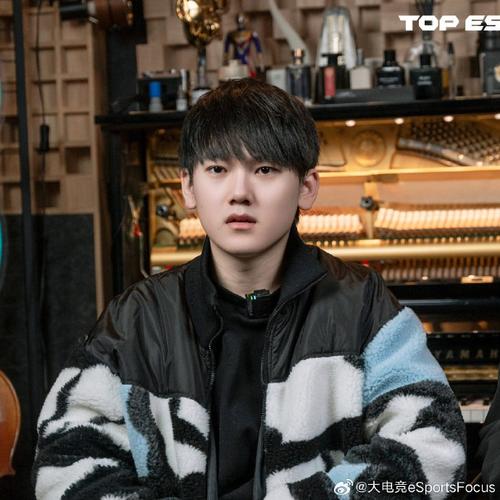 JackeyLove:终于进四强了