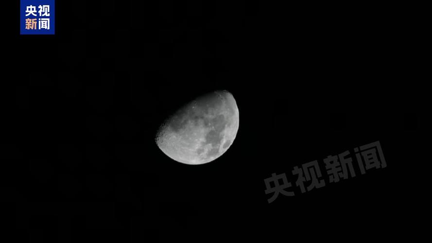 多地网友拍到神二十一划破夜空瞬间