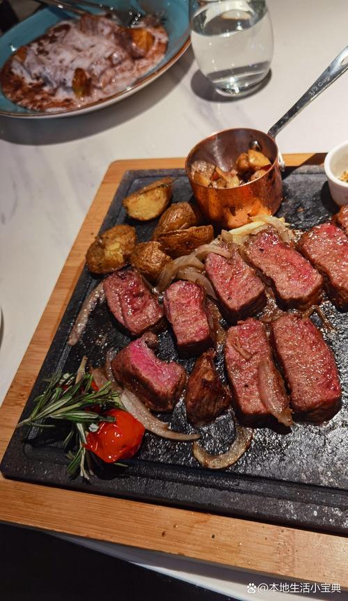 西餐厅制作短视频怎么做