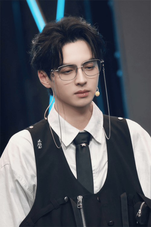 要6位数通告费被封杀？蒲熠星回应