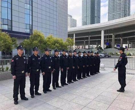 安徽天柱山“高颜值保安团”走红