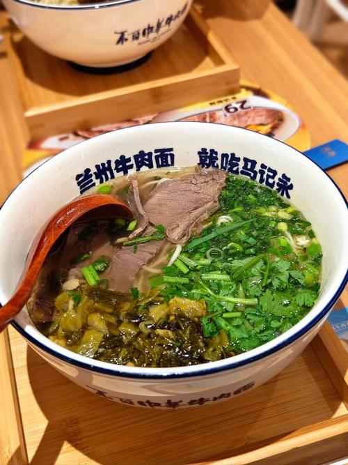 牛肉面馆一碗“管饱面”全网爆火