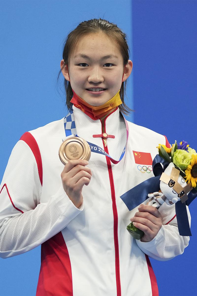 李冰洁夺得女子400米自由泳金牌