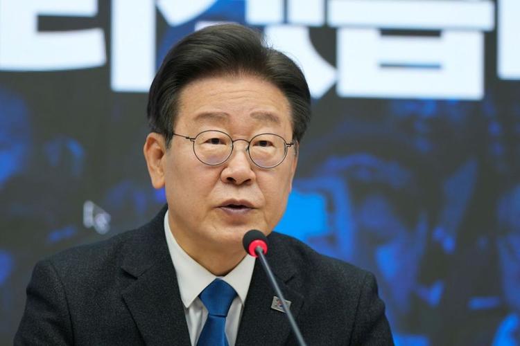 李在明支持率创新高